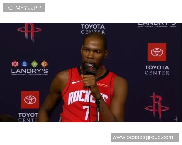 乌度卡称杜兰特认可球队天赋潜力 激励年轻球员奋发迎接新赛季